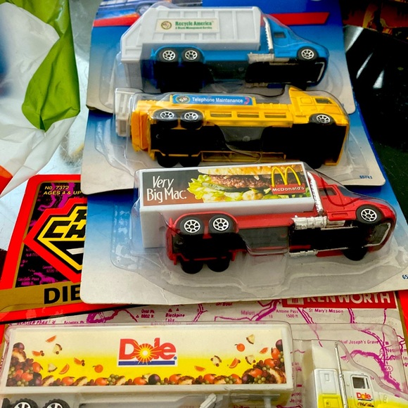 Road champs hot wheels trucks 1996